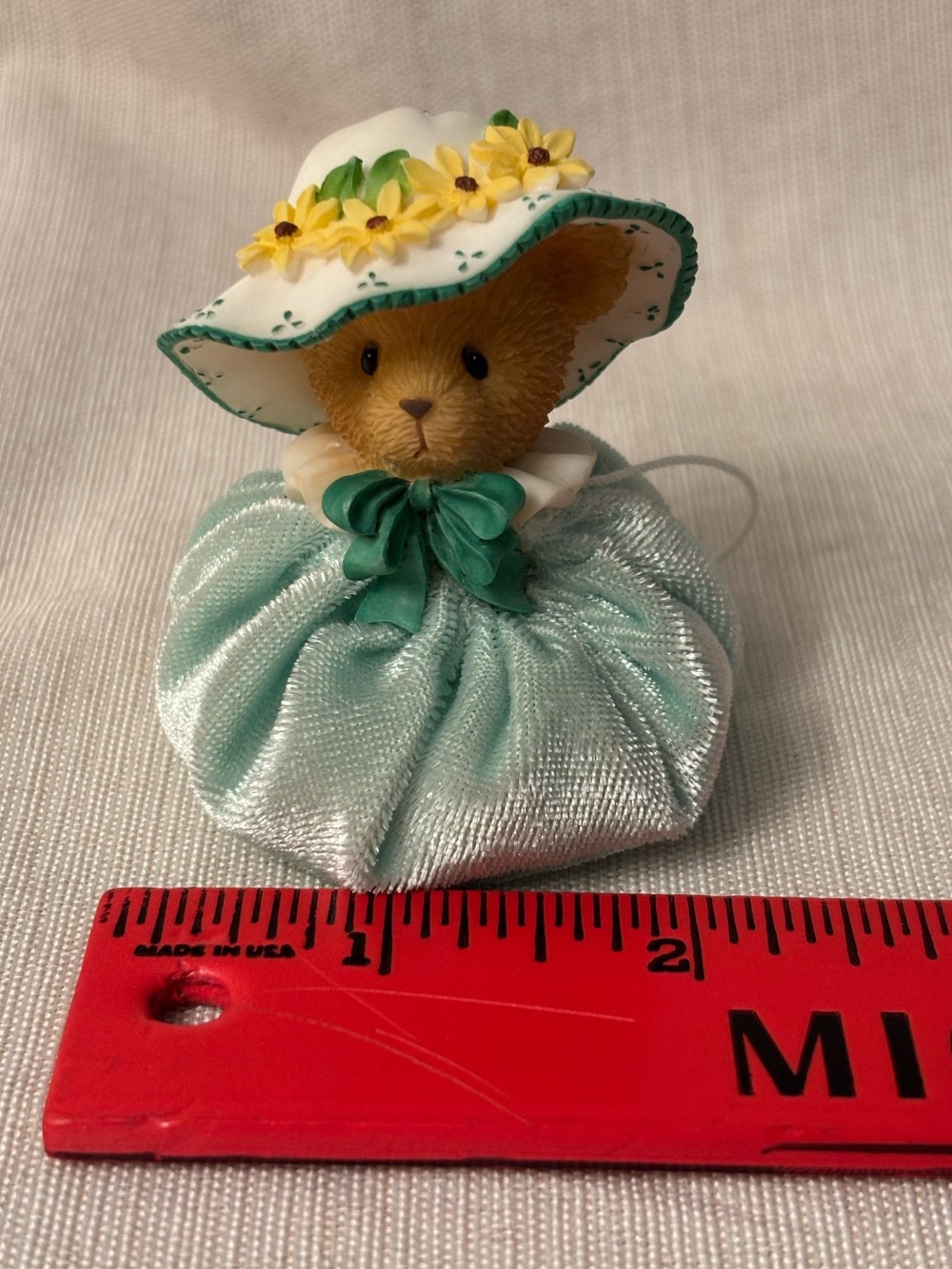 Miniature bean bag with figurine bear head with Yellow Flower Hat - Picture 7 of 8